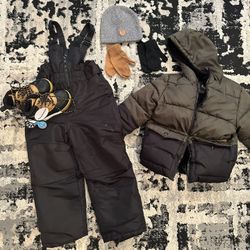 4t Toddler Boys Winter Coat Snow pants Hat Mittens Boots 7c