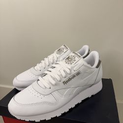 Reebok classic size 9