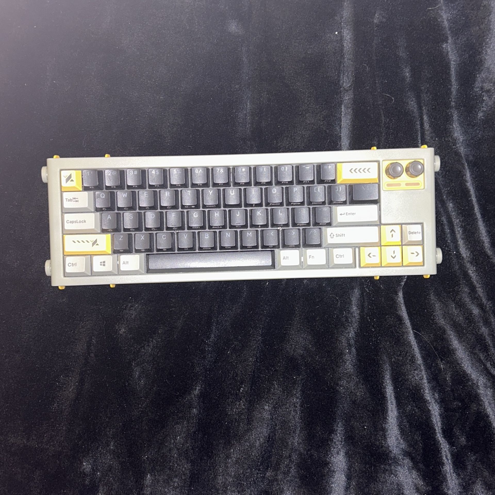 Customize gaming keyboard