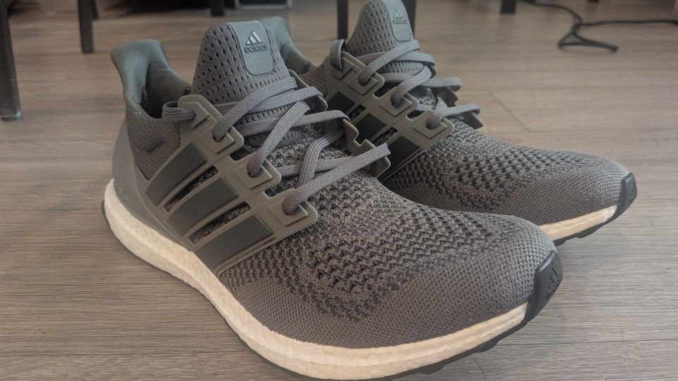 Adidas Ultraboost 4.0 DNA - Grey - Sz 10.5 Men - You Gotta See These