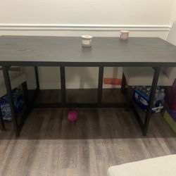 Nice dining table with four chairs