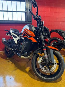 2027 KTM Duke 990