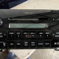 2007-2013 Tundra Stock Radio