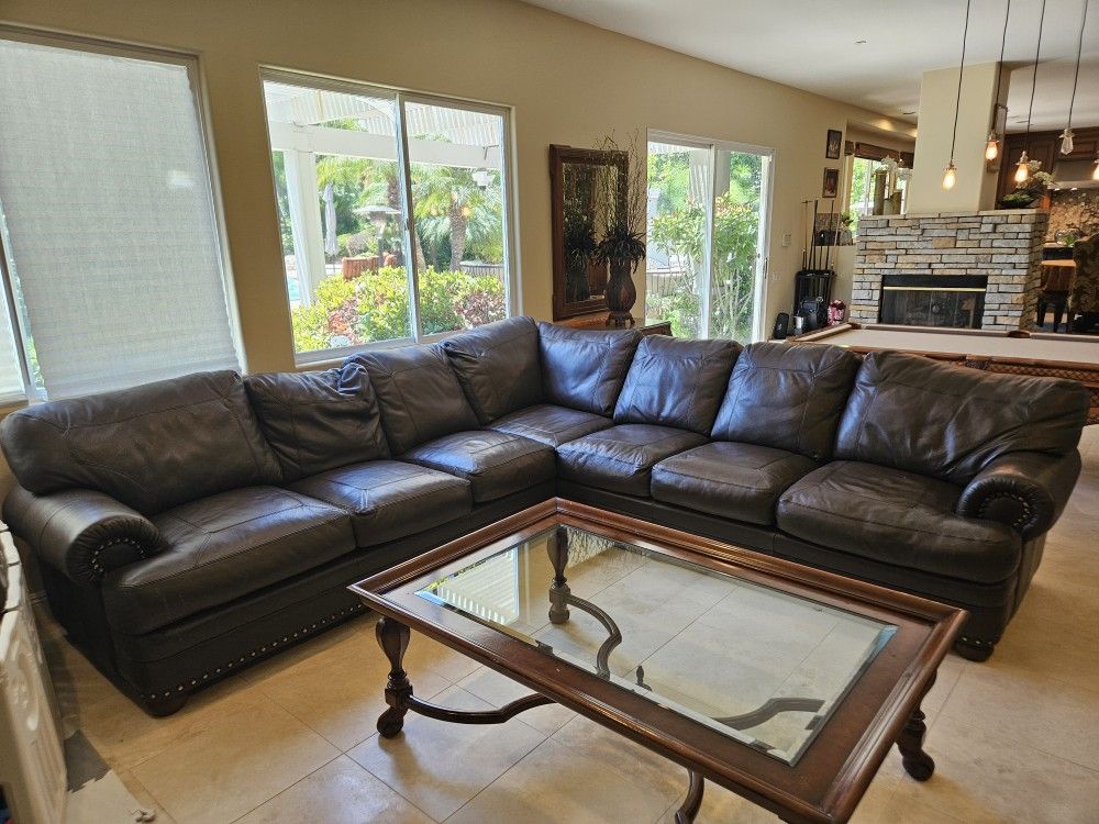Faux Leather Couch Brown, 2 PC, 4 Seat By 3 Seat