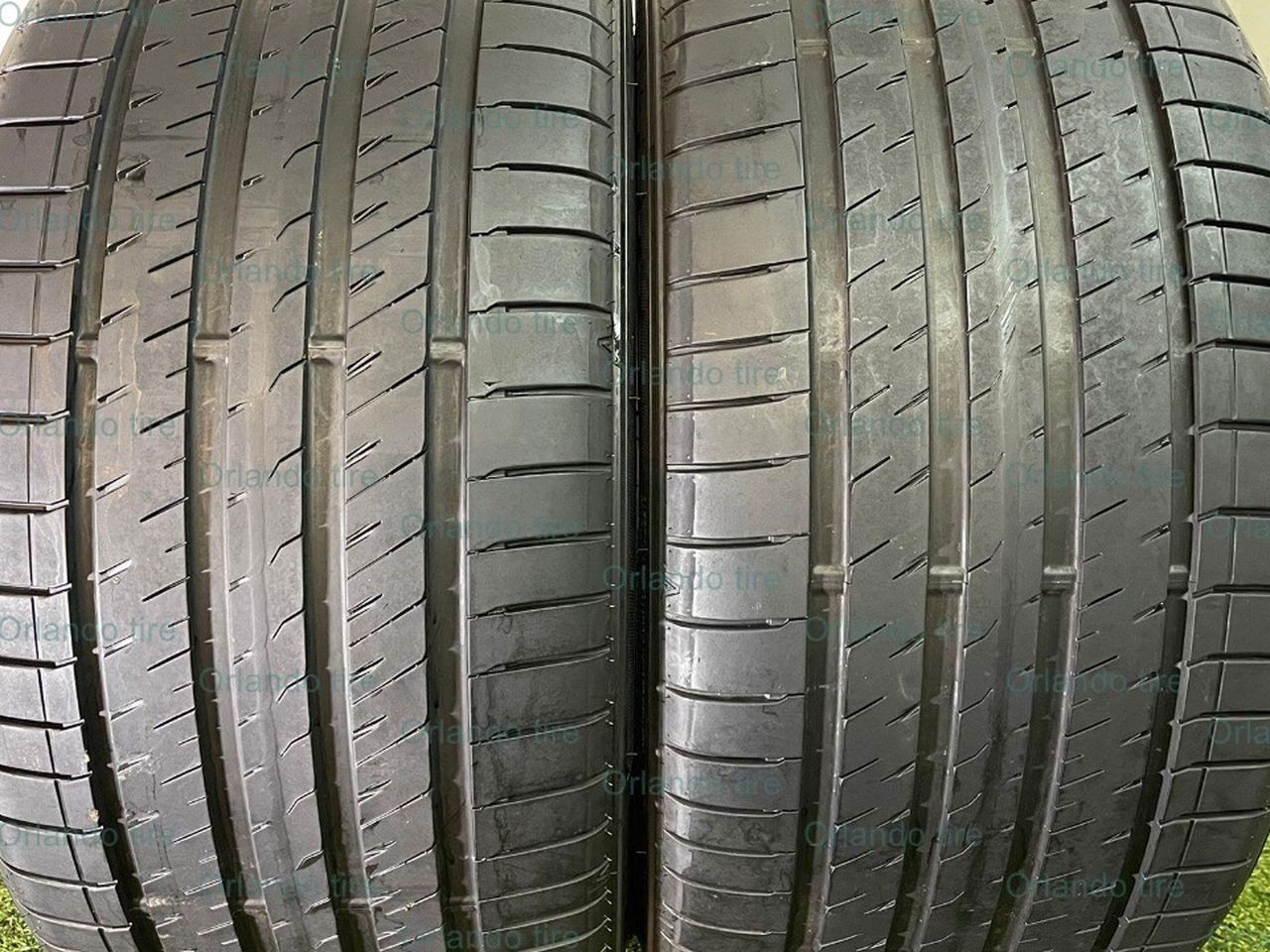 D47  285 35 18 101Y  Sumitomo  HTR Z5 - 2 Used Tires  70% Life 