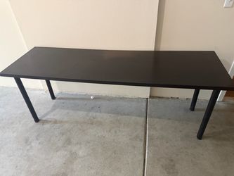 Long Black Table