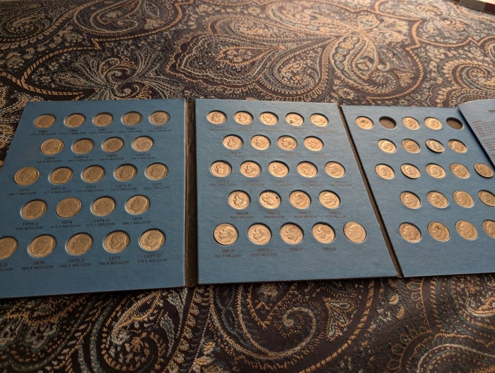 Book Of Old  Dimes Different Year's 