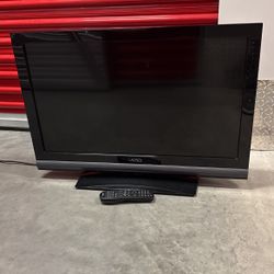 Vizio 32 Inch LCD TV