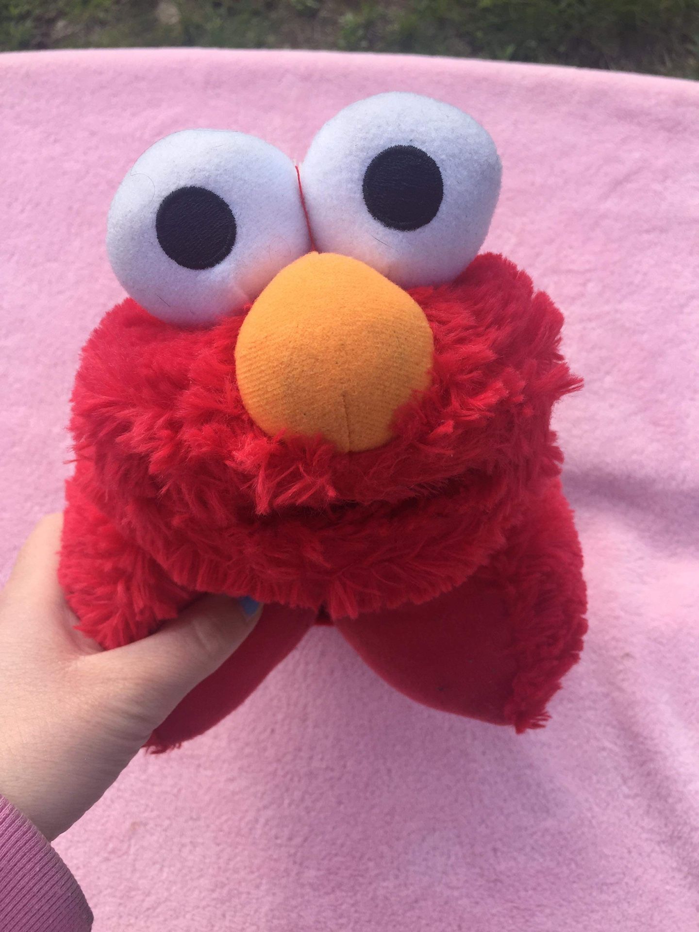 Pillow Pets Sleeptime Lite Sesame Street Elmo Sleeping Night Light Projection