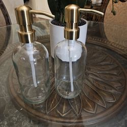2 Glass Soap Dispenser 👀PLS READ DESCRIPTION BELOW ⤵️