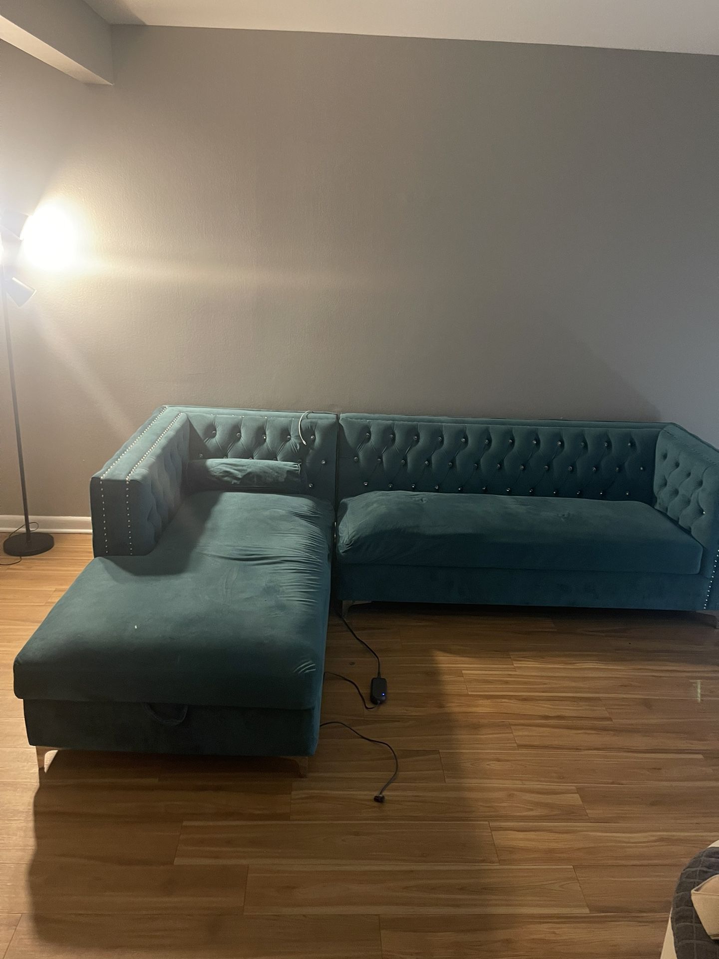 Sectional couch