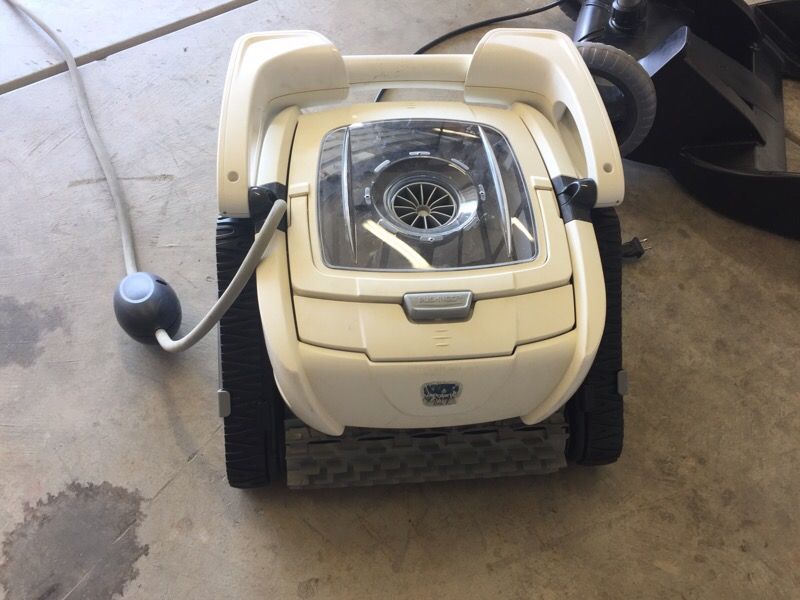 Polaris P825 Robotic pool cleaner. Get ready for summer.