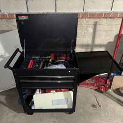 Hyper Tough Roll Cart With Side Tray