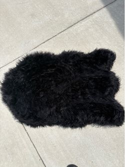 Large Memory Foam Pet Bed. With Faux Fur Cover