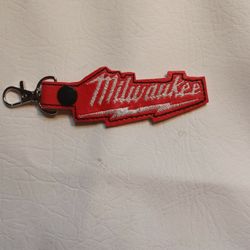 Milwaukee Snap Tab 