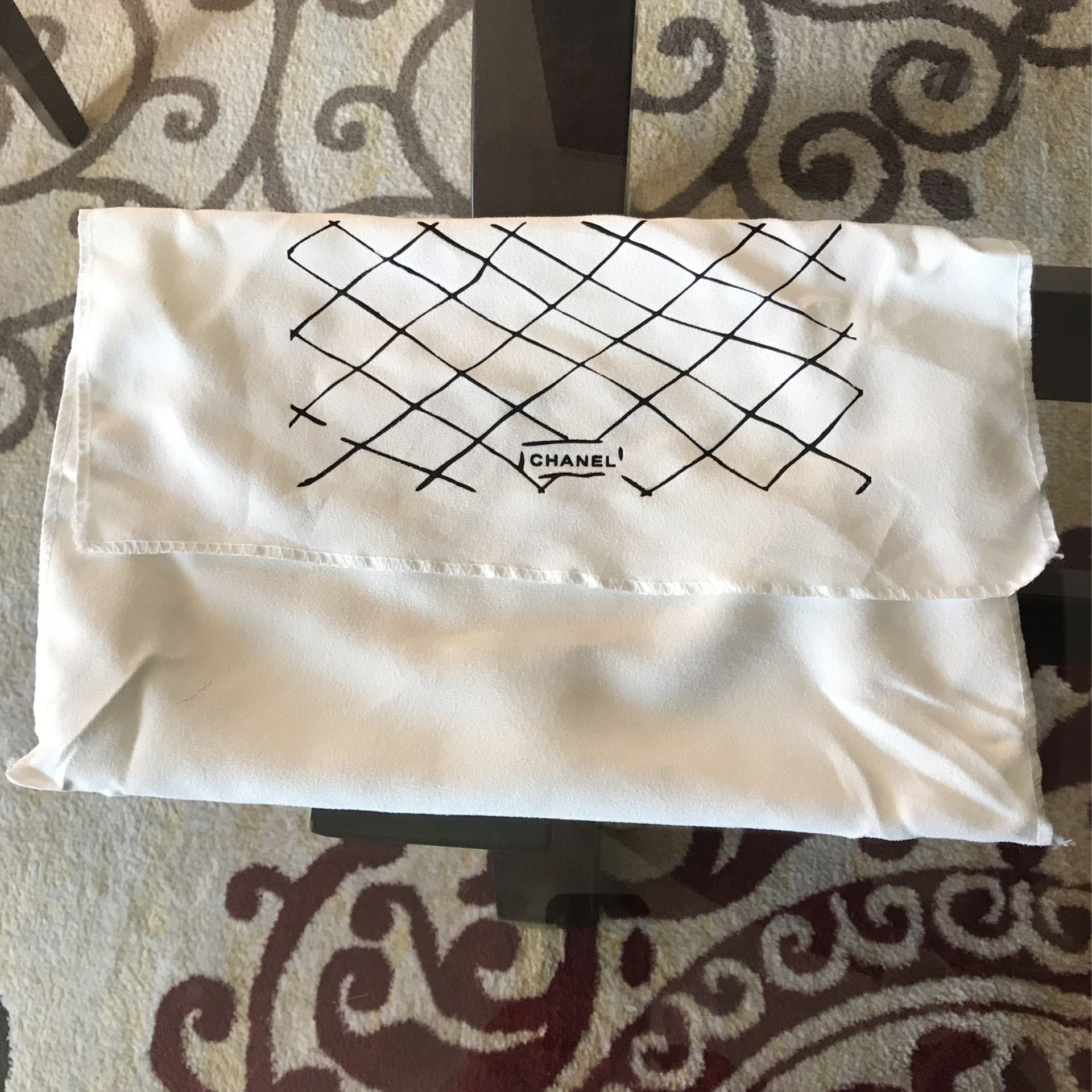 Chanel Beauty Bucket Bag Gift for Sale in Weehawken, New Jersey - OfferUp