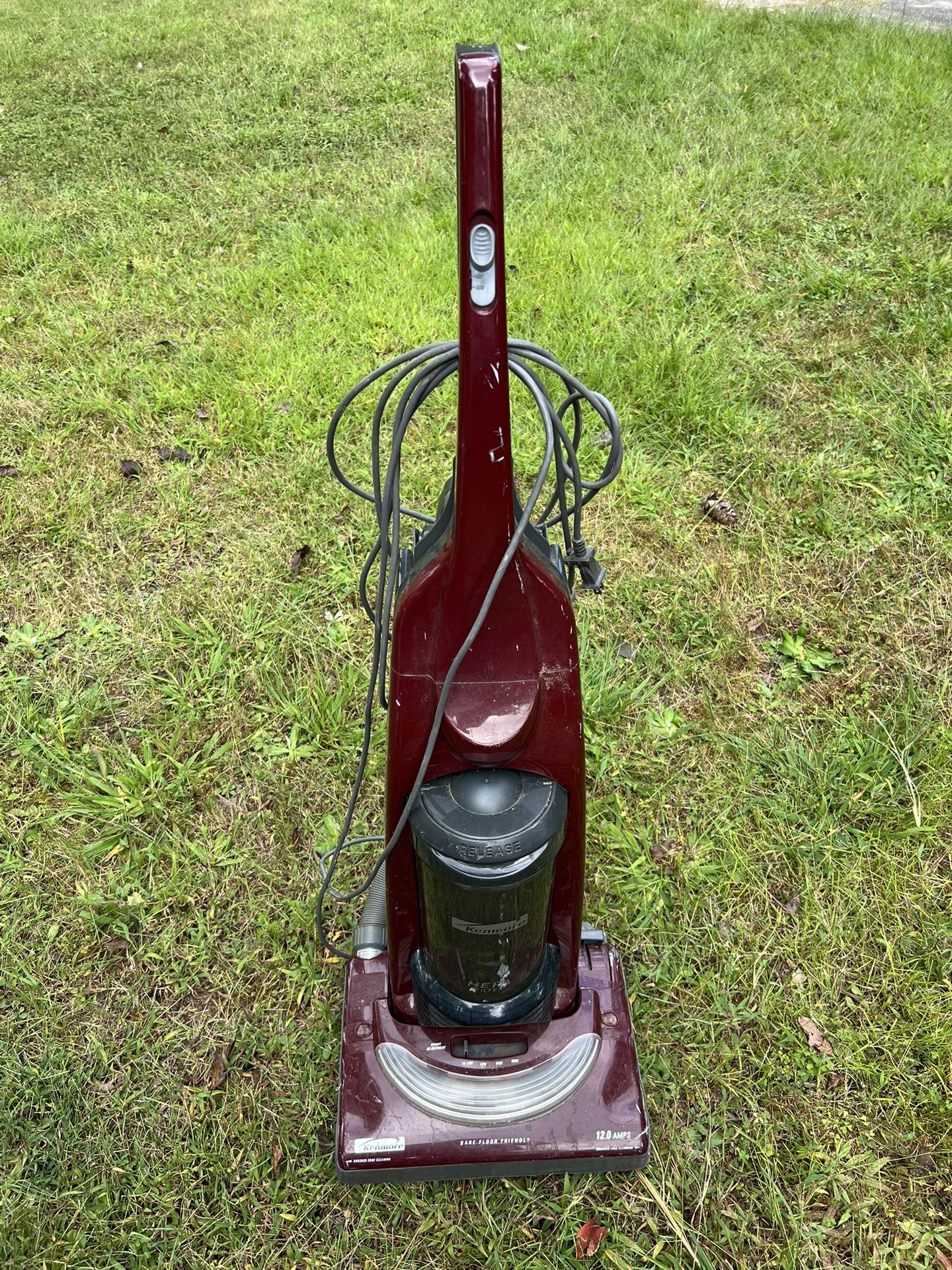 Kenmore Vacuum No Bags