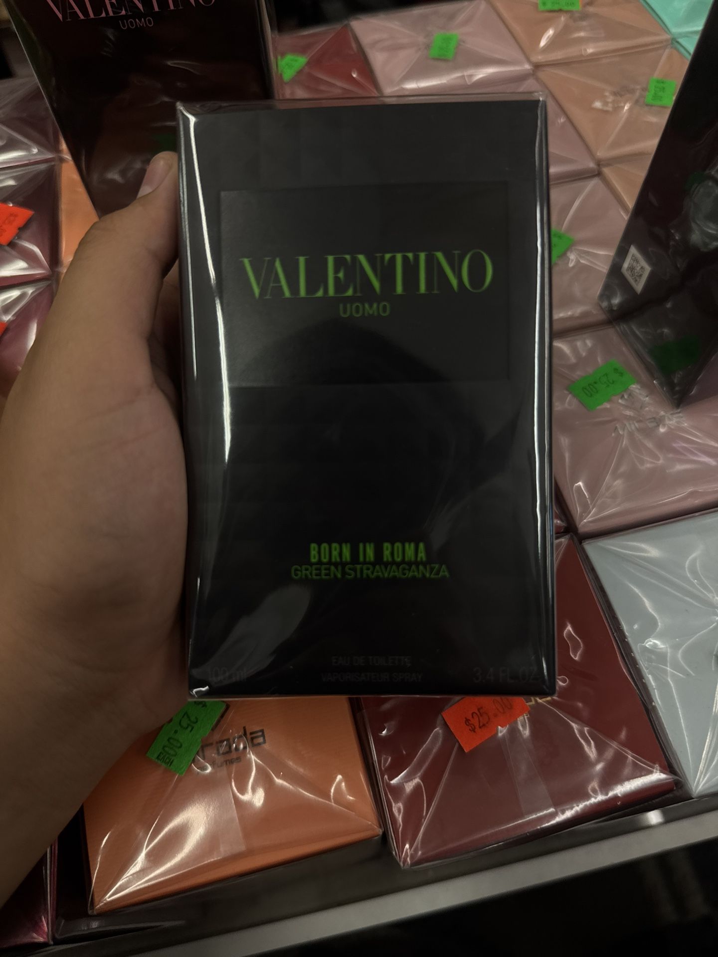 Valentino Green Stravaganza