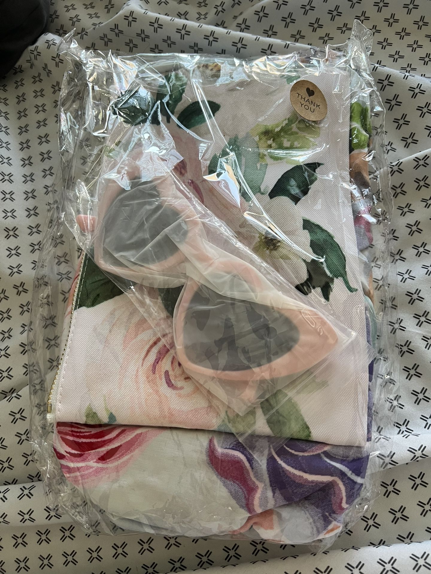 Brand New Flower Robe, Makeup Bag, Pink Heart Glasses
