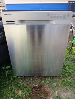 Pre-owned Samsung Dishwasher