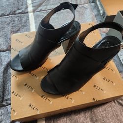 Heels, Sneakers, Boots, Sandals Must Go!