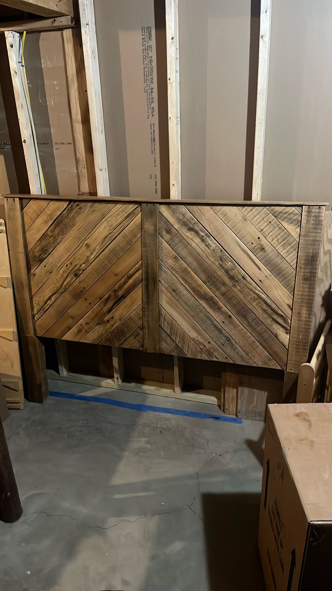 Reclaimed Wood Headboard — Queen Size Bed