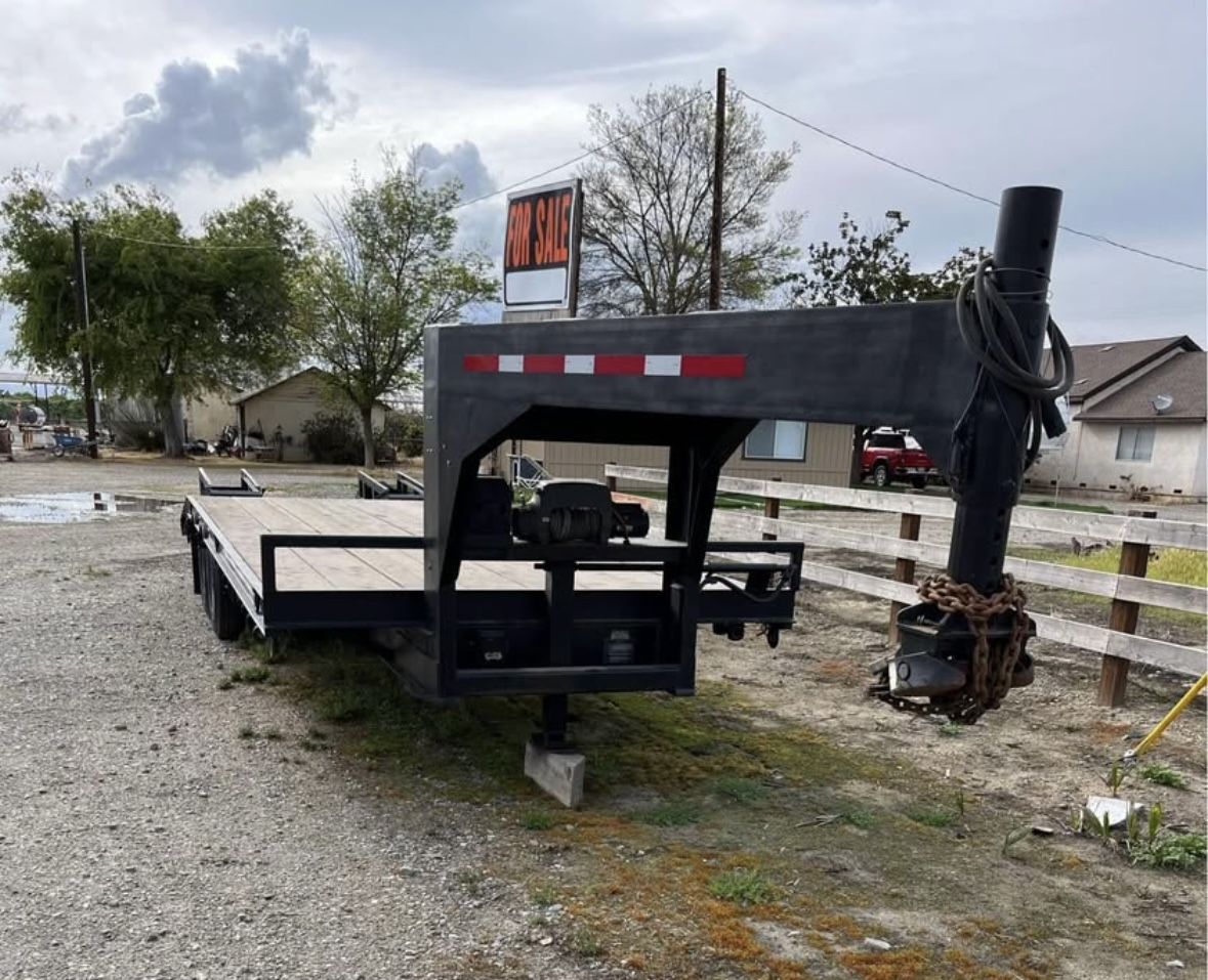 Flatbed Trailer