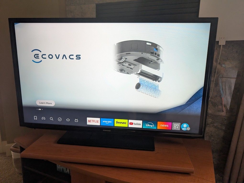 50 Inch Samsung 1080p LED TV and stand