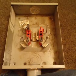 Milbank 200 meter Open Box