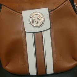 Mia K Purse