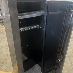 Stack On 10 Gun Cabinet