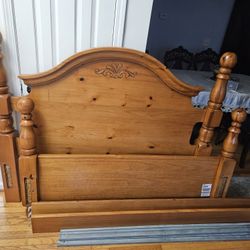 Queen Full Wood Bed Frame