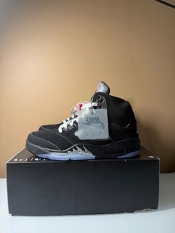 Jordan 5 Black Metallic Reimagined 2025
