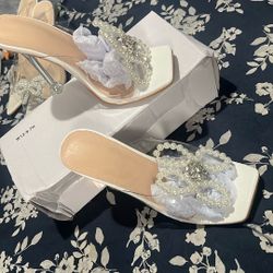 BRAND NEW HEELS