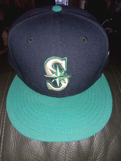 Seattle Mariners new era fitted cap size 8