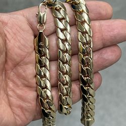 140grams 12mm Miami Cuban necklace  14k gold plated ‼️‼️‼️