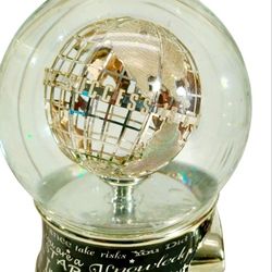Musical Snowglobe With Flying Snow Flakes