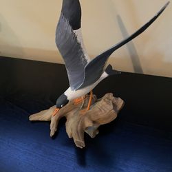 Casa Fernandez Wood Carvings 