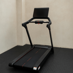 Peloton Tread TR02 – Like New, Touchscreen Display - Middletown, MD