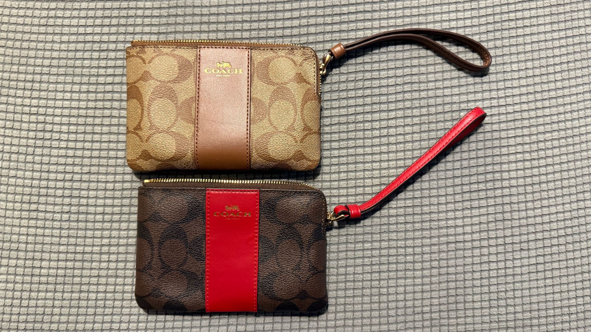 Coach Corner Zip Wristlet 