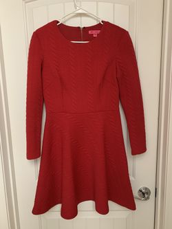Betsy Johnson Red dress Size 6 $1 ($5 Minimum purchase to meet up)