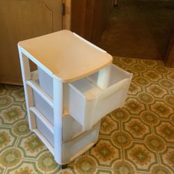 3 Drawer Organizer…located In Gustine 