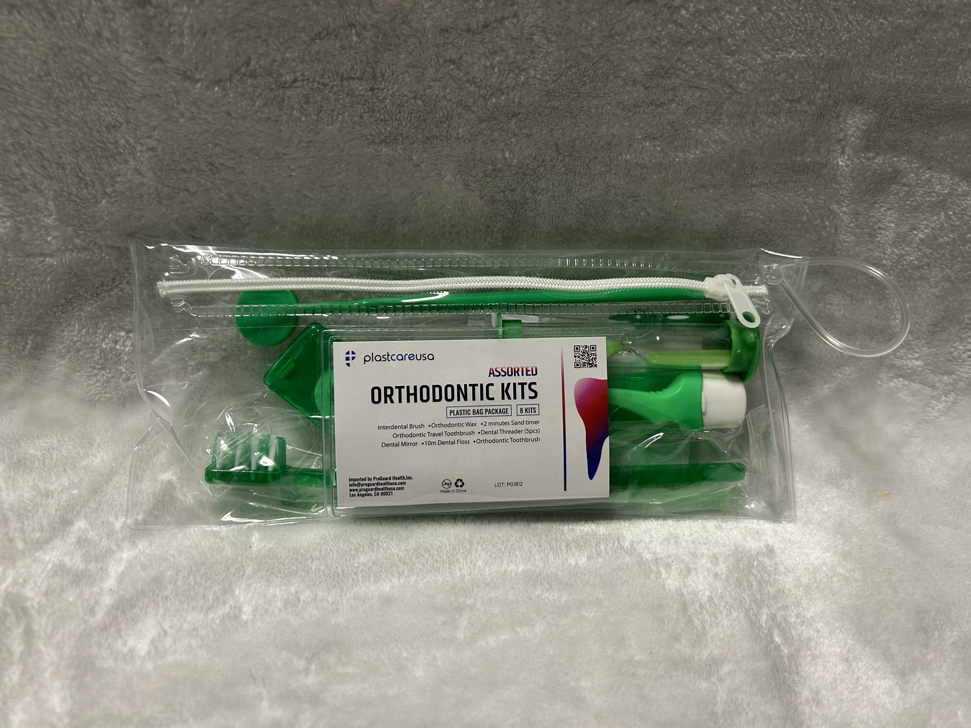 Portable Orthodontic Oral braces Care Kit Wax Threader Mirror Floss Toothbrush