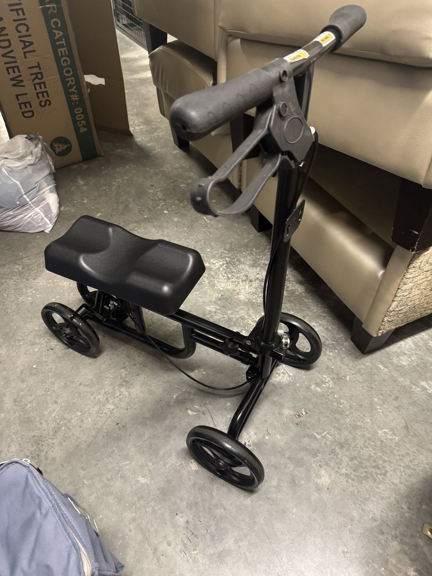 Knee Scooter