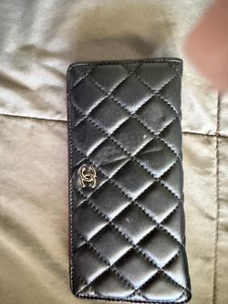 Black wallet