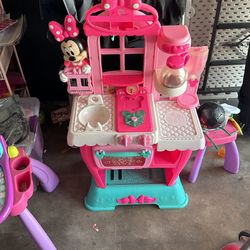 Kids Play Stove