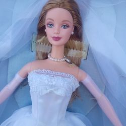 BARBIE MILLENNIUM WEDDING DOLL 1999