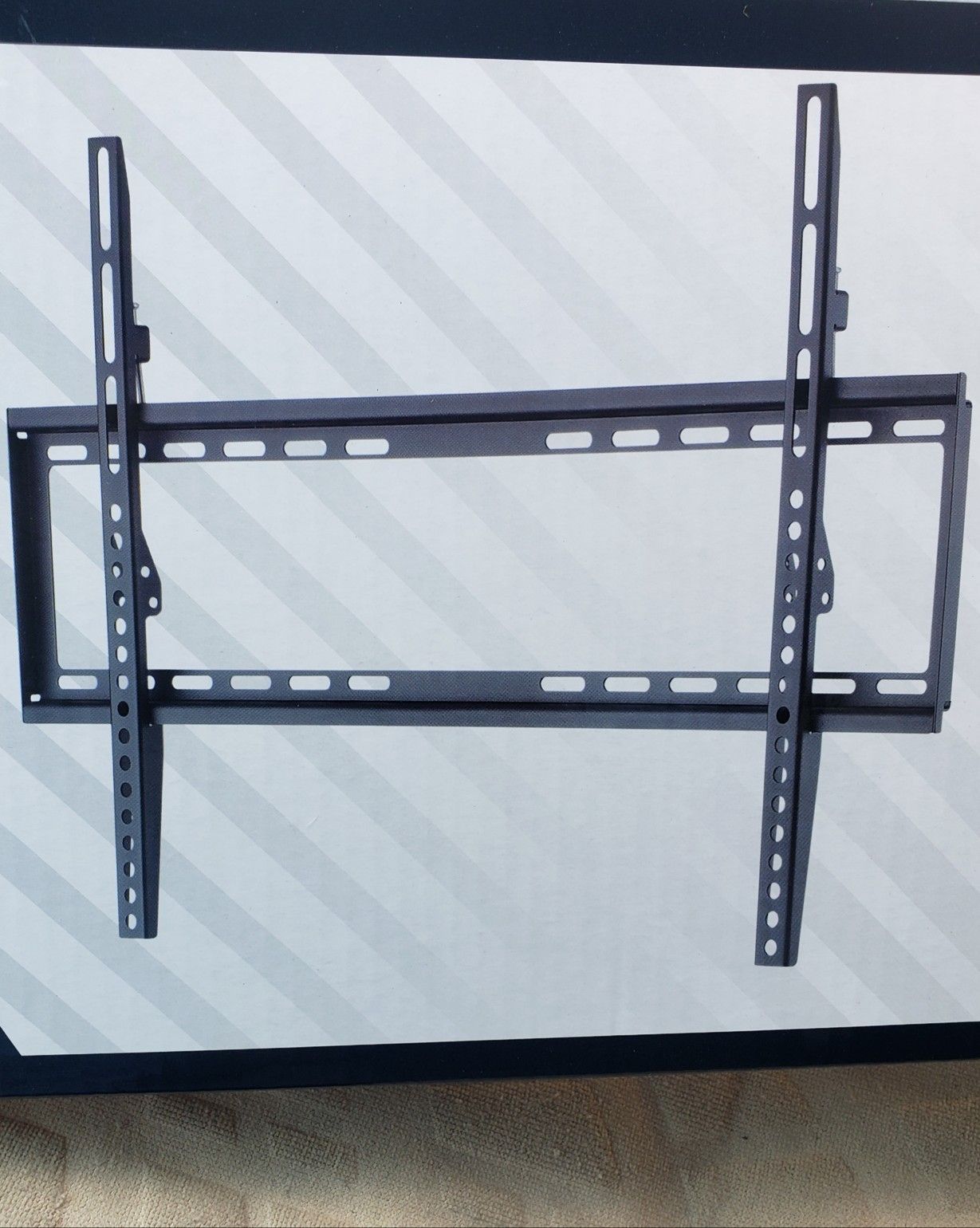 Tilt tv wall mount 22 to 70 inch $35 cash firm