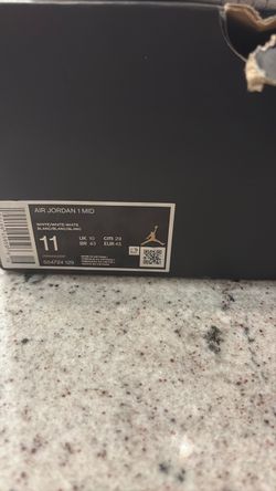 Air Jordan 1 Mid White Size 11