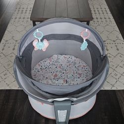Fisher Price Portable Bassinet On The Go